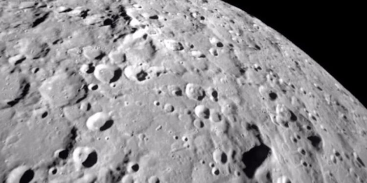 ଚନ୍ଦ୍ରର ସ୍ପଷ୍ଟ ଚିତ୍ର ପଠାଇଲା ‘ବ୍ଲ୍ୟୁ ଘୋଷ୍ଟ’