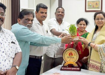 ମୋ କଟକ ସୁରକ୍ଷା ମଞ୍ଚ ପକ୍ଷରୁ ନୂତନ ଏଡିଏମଙ୍କୁ ସମ୍ବର୍ଦ୍ଧନା