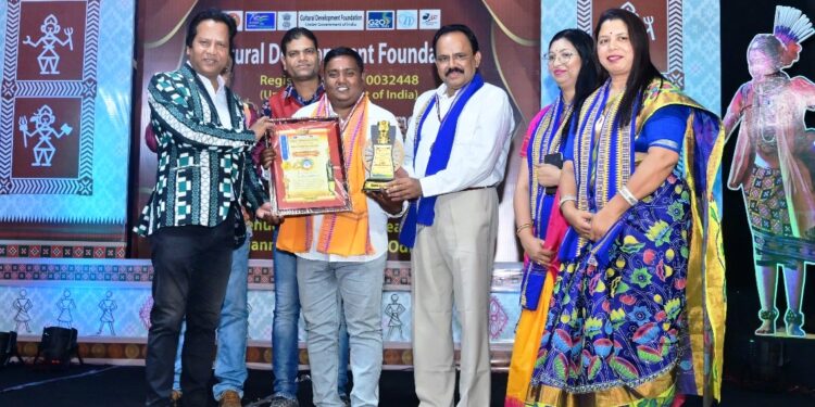 ସମାଜସେବୀ ବାପି ମହାନ୍ତିଙ୍କୁ ଭାରତ ଗୈାରବ ସମ୍ମାନ ପ୍ରଦାନ