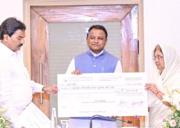 ଭୁବନେଶ୍ୱର ଅର୍ବାନ କୋ-ଅପରେଟିଭ ବ୍ୟାଙ୍କର ଜମାକାରୀଙ୍କ ଅର୍ଥ ଫେରସ୍ତ ପ୍ରକ୍ରିୟା ଆରମ୍ଭ