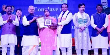 ବାରିପଦାସ୍ଥିତ ଶ୍ରୀରାମ ଚନ୍ଦ୍ର ଭଂଞ୍ଜଦେଓ ବିଶ୍ୱ ବିଦ୍ୟାଳୟ ପରିସରରେ ‘ପିଏମ୍‌ ବିଶ୍ୱକର୍ମା’ ଓ ‘ରାଷ୍ଟ୍ରୀୟ ଏସ୍‌.ଟି-ଏସ୍‌.ସି ହବ୍‍’ କନ୍‌କ୍ଲେଭ୍‌ ଉଦଘାଟିତ