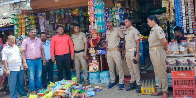 ଜଳେଶ୍ୱରର ସାହୁ ଭେରାଇଟି ଷ୍ଟୋର ଉପରେ ଚଢ଼ାଉ: