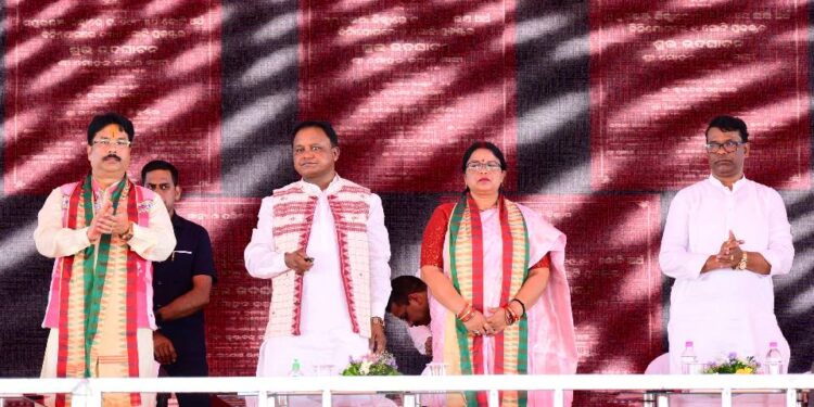 ମୟୂରଭଞ୍ଜର ବିଭିନ୍ନ ବ୍ଲକ ପାଇଁ ୪୨୦ କୋଟିରୁ ଉର୍ଦ୍ଧ୍ୱ ଉନ୍ନୟନ ମୂଳକ ପ୍ରକଳ୍ପର ଶୁଭ ଉଦ୍ଘାଟନ ଓ ଭିତିପ୍ରସ୍ତର ସ୍ଥାପନ କଲେ ମୁଖ୍ୟମନ୍ତ୍ରୀ