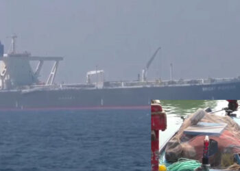 ପାରାଦୀପ ବନ୍ଦରରେ ଲାଗିଥିବା ତୈଳବାହୀ ଜାହାଜରେ ୨୧ ପାକିସ୍ତାନୀ ନାବିକ