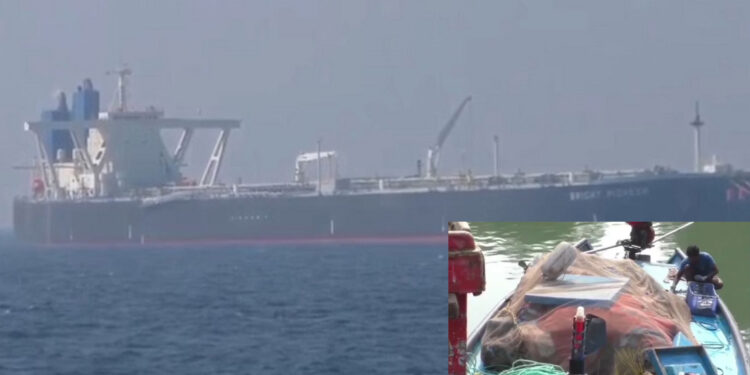 ପାରାଦୀପ ବନ୍ଦରରେ ଲାଗିଥିବା ତୈଳବାହୀ ଜାହାଜରେ ୨୧ ପାକିସ୍ତାନୀ ନାବିକ