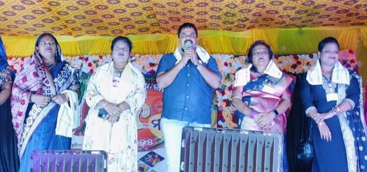 ୪୨ନଂ ୱାର୍ଡରେ ରଜମହୋତ୍ସବ ପାଳିତ