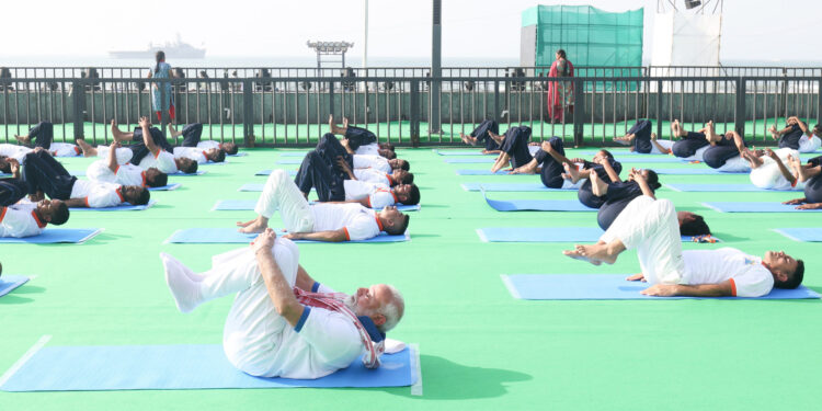 ପ୍ରଧାନମନ୍ତ୍ରୀ ମୋଦିଙ୍କ ନେତୃତ୍ୱରେ ଅନ୍ତର୍ଜାତୀୟ ଯୋଗ ଦିବସ ପାଳନ