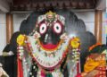ଶ୍ରୀଦଧିବାମନଜୀଉ ଙ୍କୁ ଆଡ଼ପ ମଣ୍ଡପରେ ଦର୍ଶନ କରିଲେ ଭକ୍ତ