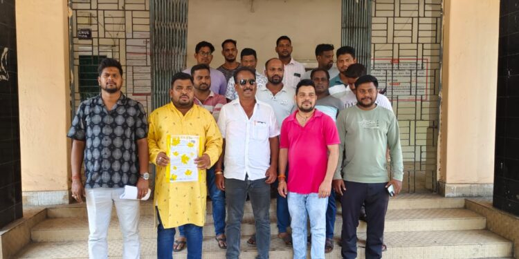 ମୁଖ୍ୟମନ୍ତ୍ରୀଙ୍କ ଉଦ୍ଦେଶ୍ୟରେ ଉପଜିଲ୍ଳାପାଳଙ୍କୁ ଦାବୀପତ୍ର