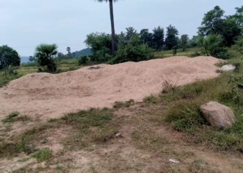 ବେଆଇନ ବାଲି ଡିପୋରେ ଚଢ଼ାଉ କେବେ?