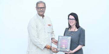 କେ.ଭି. ସିଂହଦେଓଙ୍କ ସହ ଆମେରିକୀୟ କନସୁଲ୍ ଜେନେରାଲଙ୍କ ସୌଜନ୍ୟମୂଳକ ସାକ୍ଷାତକାର